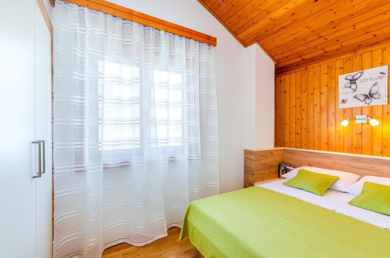 Ferienwohnung Horvat Crikvenica Exterior foto