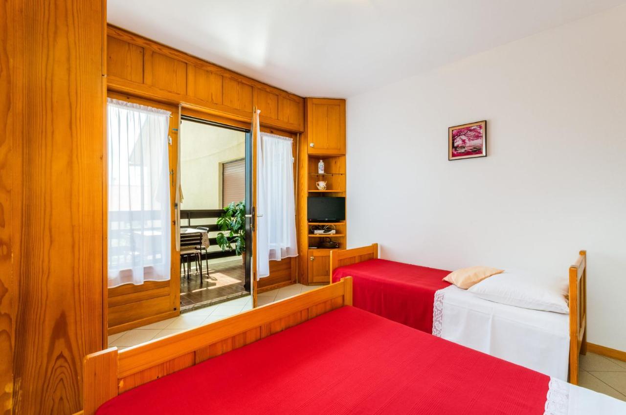 Ferienwohnung Horvat Crikvenica Exterior foto
