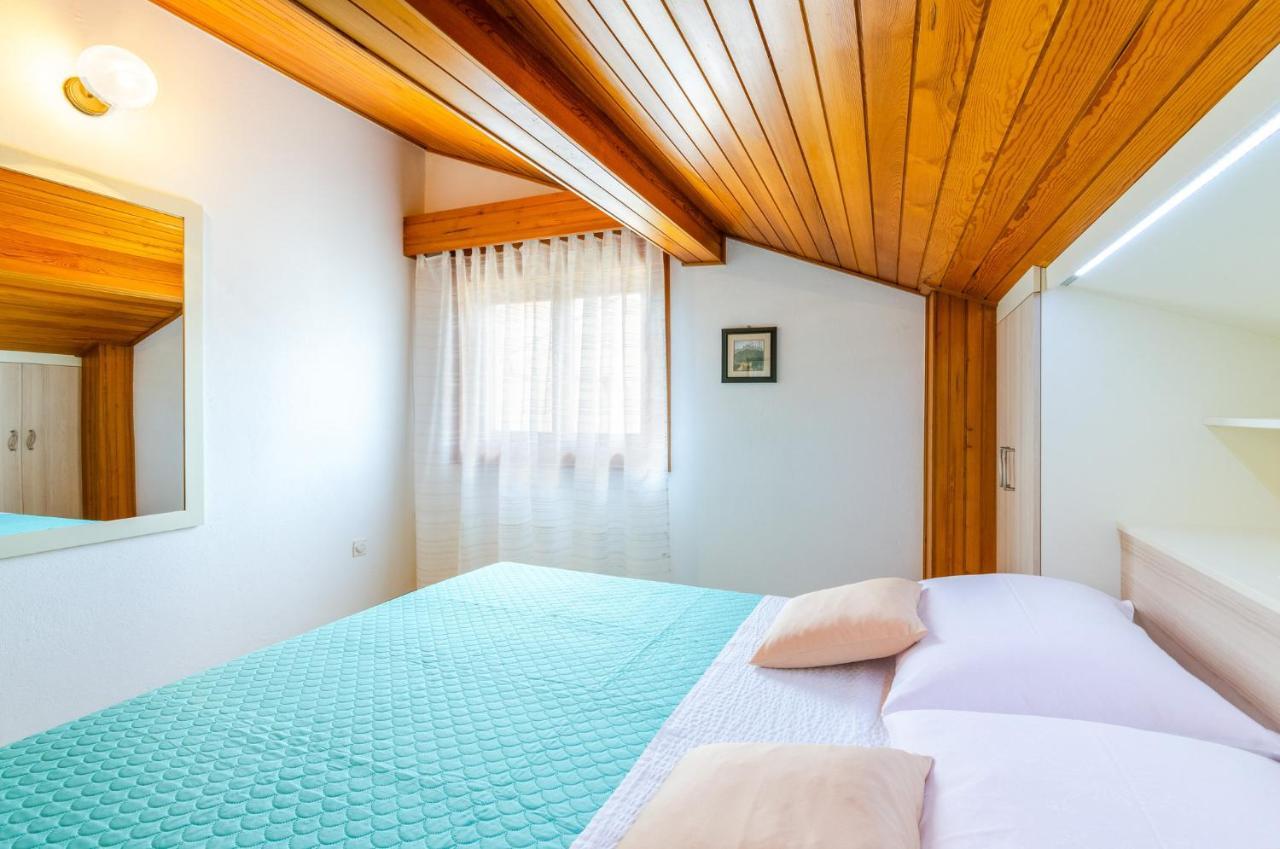 Ferienwohnung Horvat Crikvenica Exterior foto